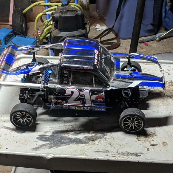 Redcat Racing Vortex Nitro red cat racing | Other | Red Cat Vortex Nitro Truck | Poshmark